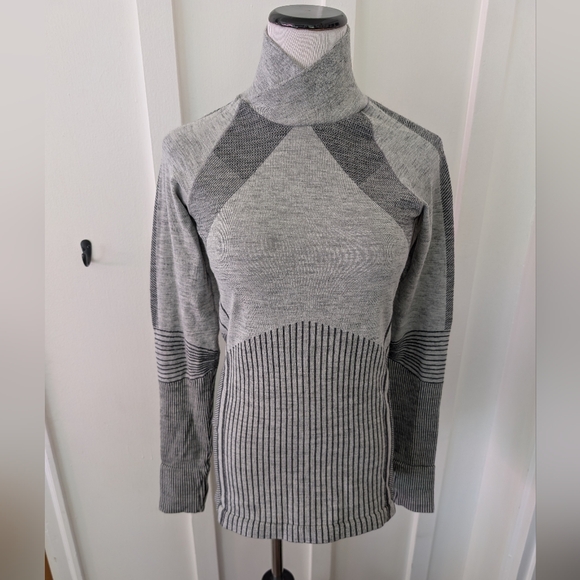Athleta Base Layer Turtleneck - Picture 3 of 15